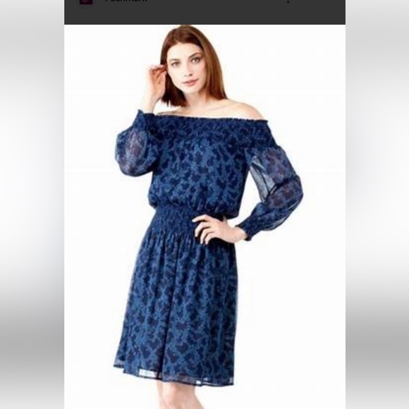 Michael Kors dress - Picture 2 of 7